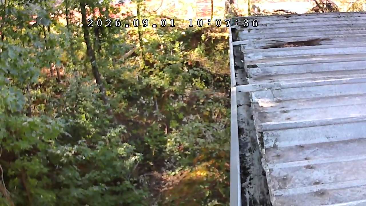 Gutter after cleaning at the same commercial property in Cumming, Georgia